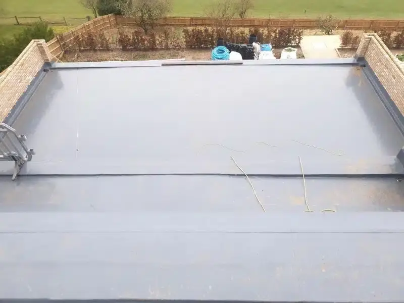 Single ply membrane on a flat roof terrace