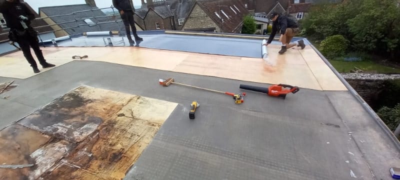 construction of flat roof Gold Street
